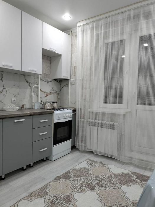 Сдам 1 комнатную кв посуточно