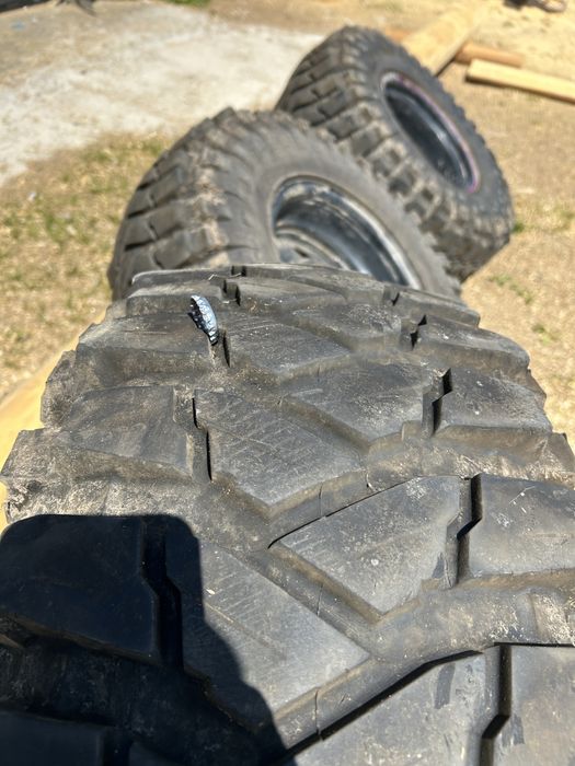 Anvelope Maxxis Trepador cu jantele: lt325/75/16 - 35/12.50 -16 lt, dotuyh9