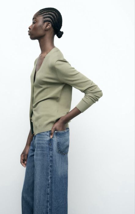 Продам новую кофту ZARA