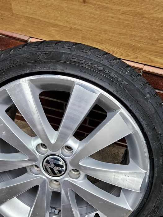 Оригинални лети джанти VW 17" 5х112