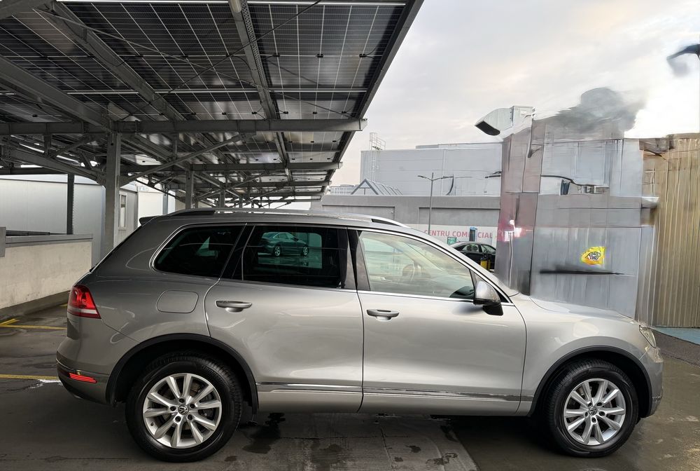 Volkswagen Touareg 3.0 TDI – 204 CP