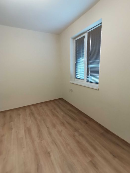 Дава се под наем Двустаен апартамент в Бургас, Център - 55 кв.м за 357 € - Снимка #1