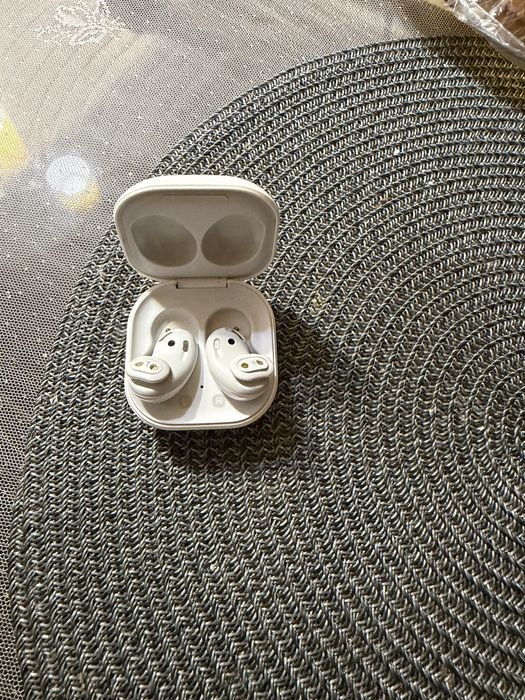 Samsung Galaxy Buds Live