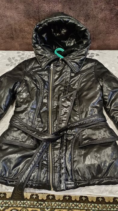 Продам    куртку