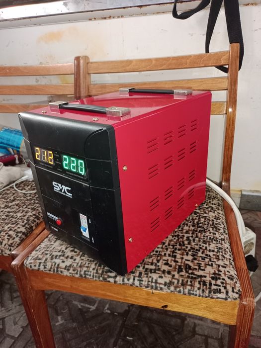 Стабилзатор w3000вт