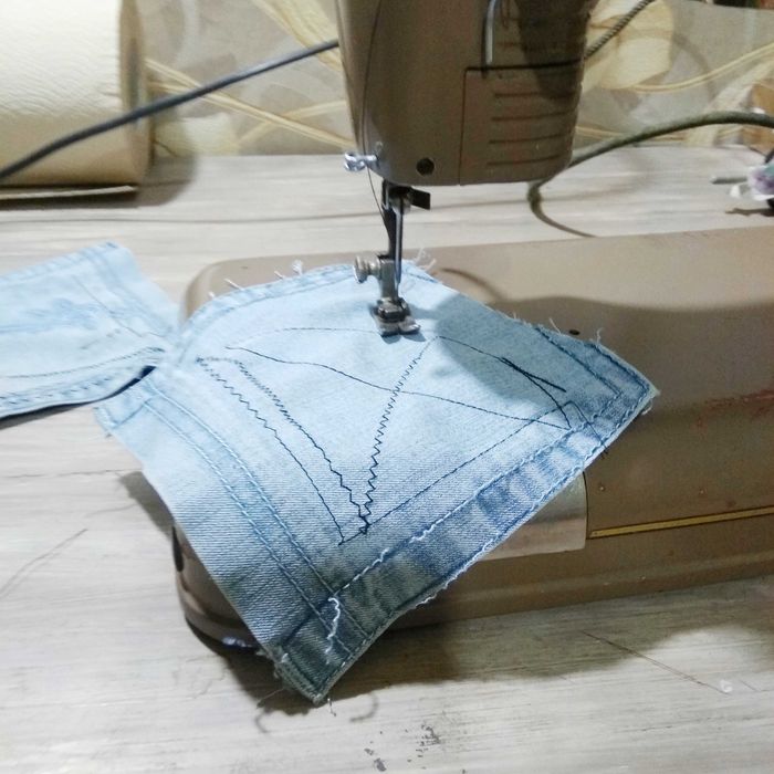 Швейная машинка Тула в хорошем рабочем состоянии