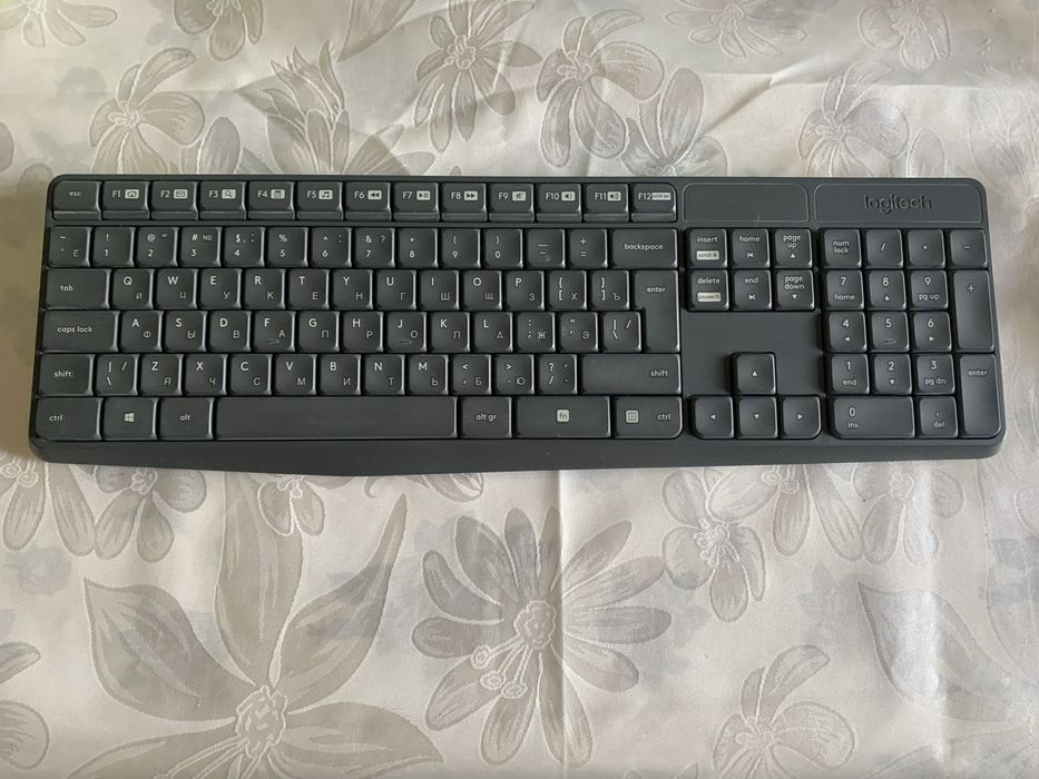 Клавиатура Logitech MK235