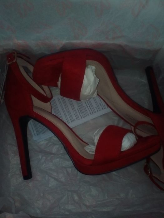 Елегантни сандали. Официални. Бални