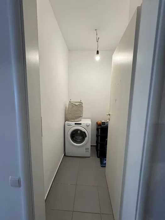 Inchiriez Garsiniera Militari Residence 1500 lei Pet Friendly