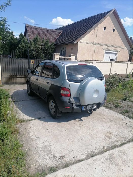 VÎND sau schimb renault scenic 4x4