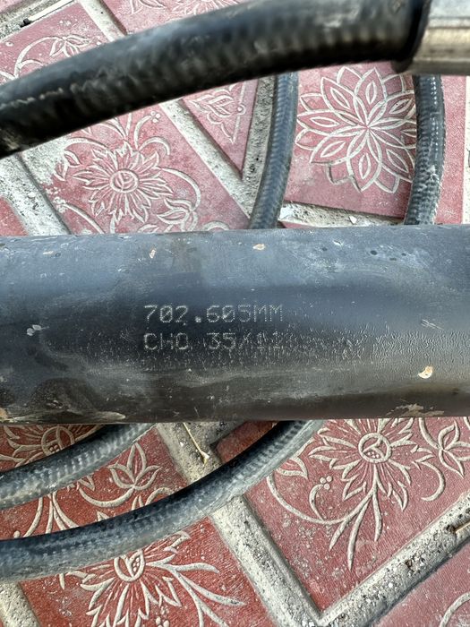 Продам цилиндр гидравлический