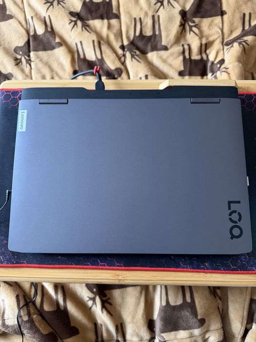 Lenovo LOQ 15APH8