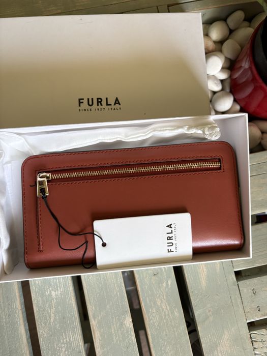 FURLA  нов  дамски