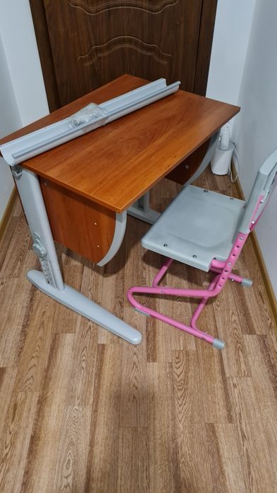 Продаю растущую парту