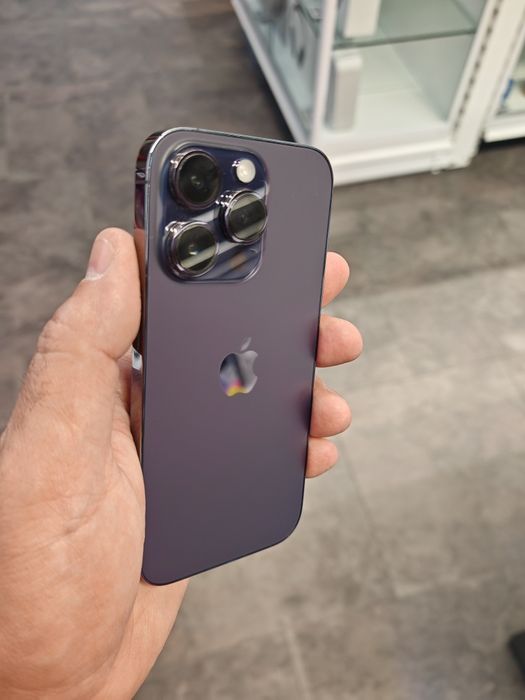 Vand iPhone 14 Pro, stare foarte buna