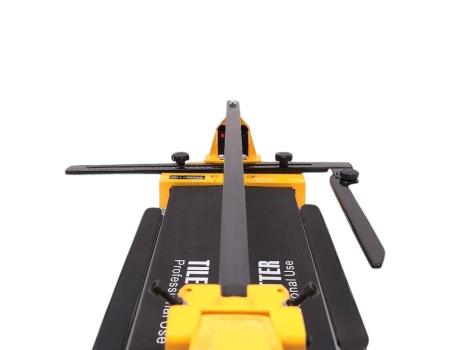 Качествена машинка за рязане на плочки в ново състояние