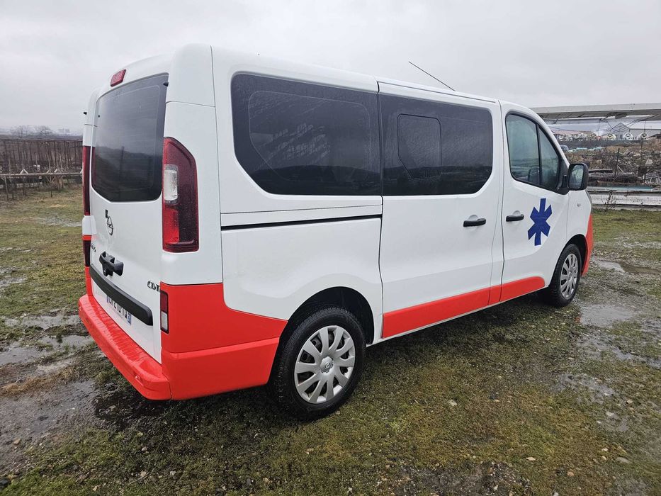 Ambulanta Opel Vivaro 1.6 CDTI- 121 CP