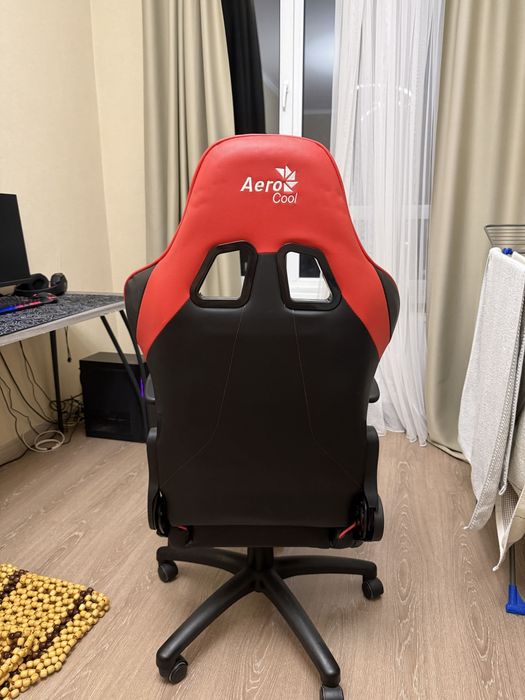 Продам игровое кресло Aerocool AC100 AIR
