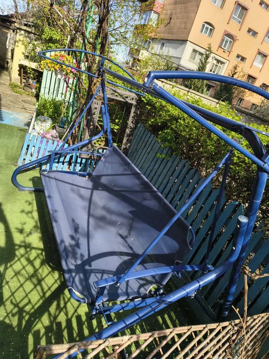 Balansoar de 3 persoane