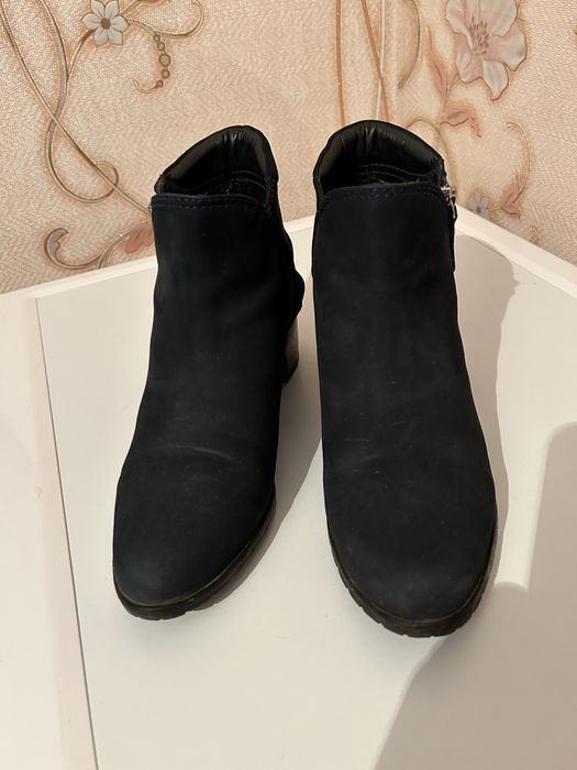 Ботинки женские осенние