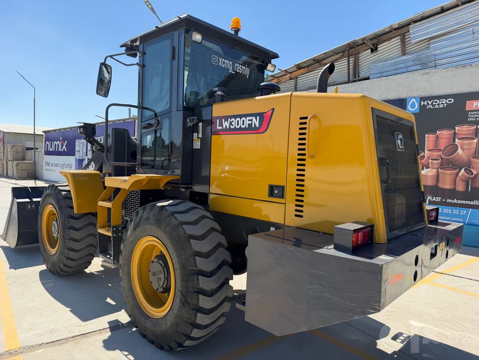Погрузчик сотилади XCMG 1.8куб