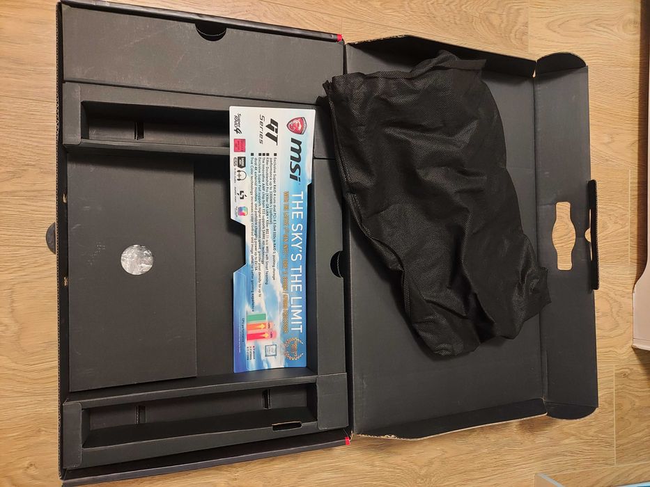 Laptop Gaming MSI GT72S 6QE Dominator Pro G