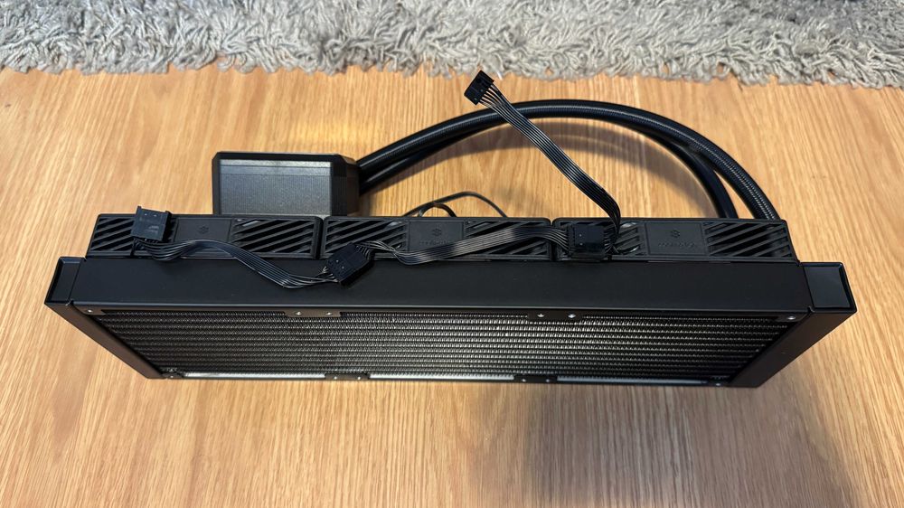 Cooler CPU racire pe lichid AQIRYS Aurora 360 AiO Black