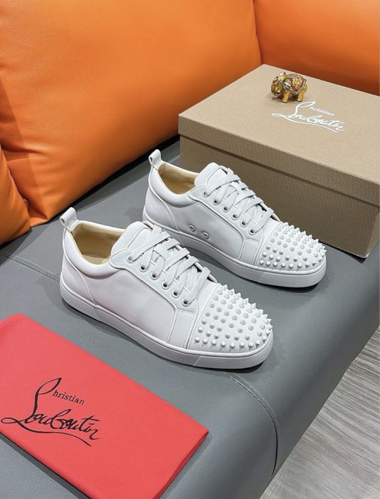 Adidasi/ Pantofi Christian Louboutin Low White calitate Premiulm
