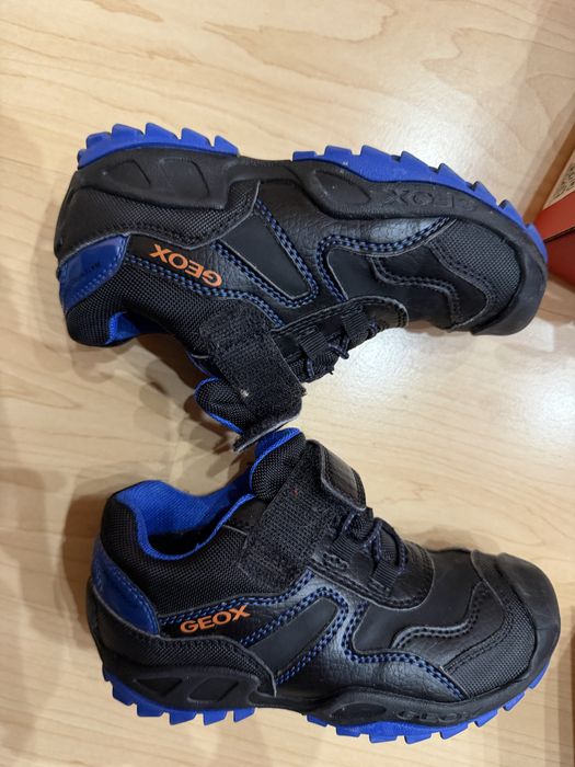 Geox детски обувки