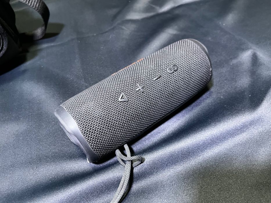 Jbl flip6 boxa portabila