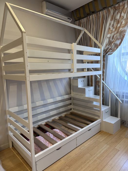 Кровать детская Двухъярусная