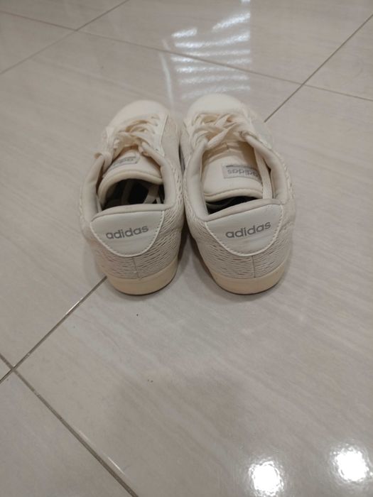 Маратонки Адидас 37н