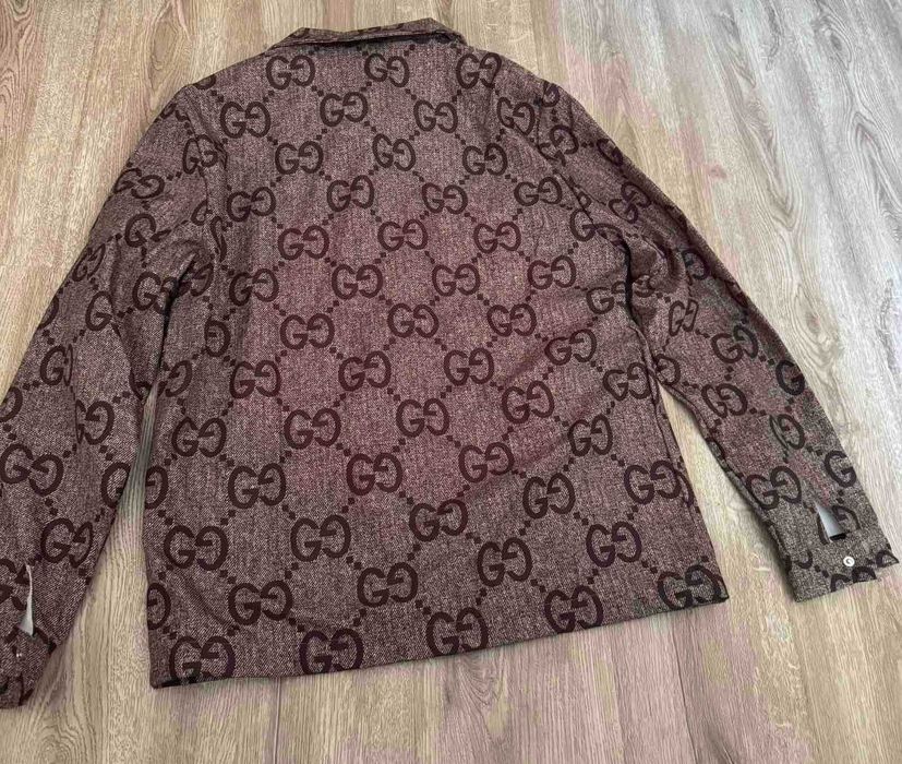 Gucci-Чисто ново автентично мъжко яке Л размер