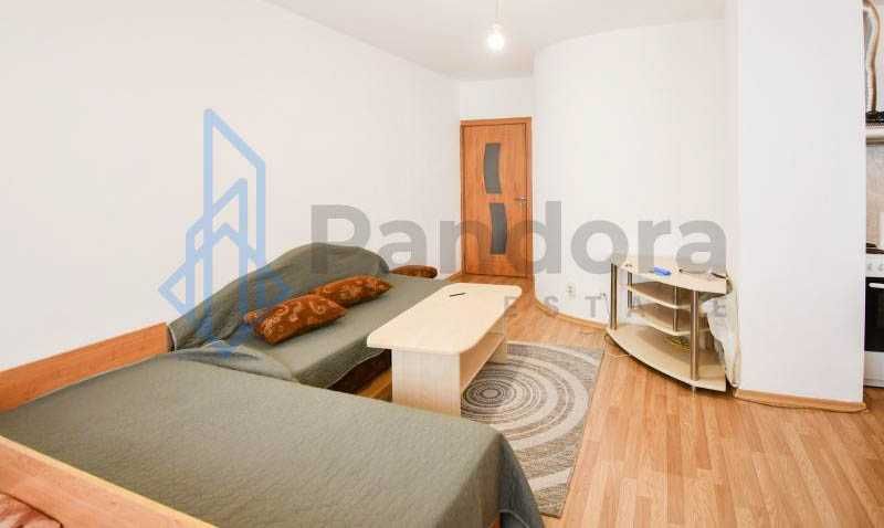 Двустаен апартамент под наем в  кв.  Младост 4