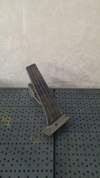 Pedala acceleratie bmw seria 3 f30 f31 3542685317604 12037313de