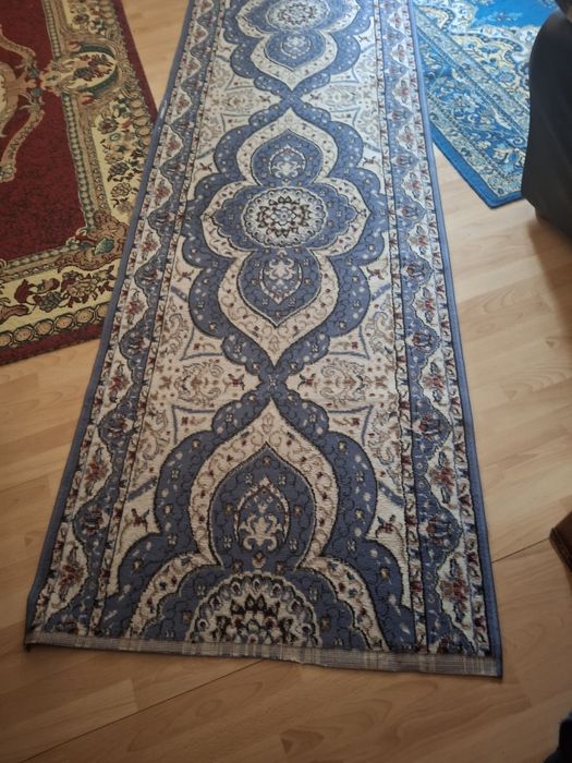 Продам дорожку и ковер