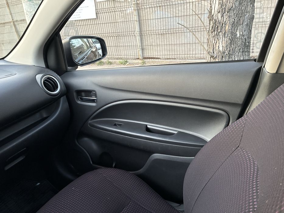 Mitsubishi Space star 1.2 benzina automata 69000 km 2014