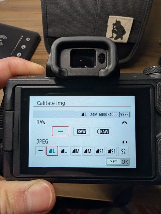 Canon Mirrorless EOS M50 cu garanție.