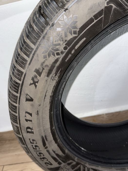 Cauciucuri 235/55/R17 iarna VIKING