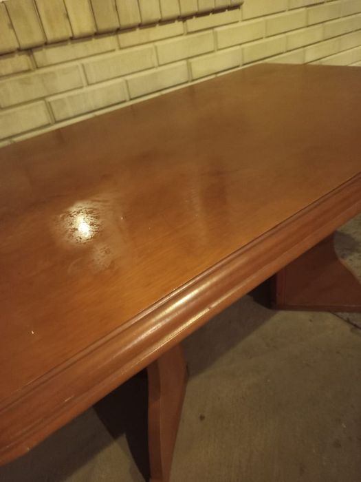 Стол Деревянный .