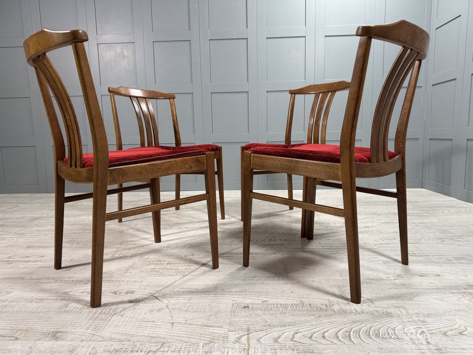 Винтидж трапезни столове от 70-те К070