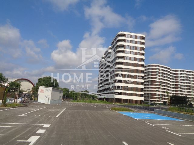 Продава се Тристаен апартамент в Варна, Трошево - 115 кв.м за 1057 €/кв.м - Снимка #1