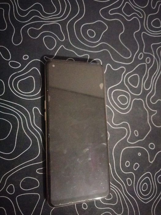 Продается телефон oppo reno7 в отличном состоянии