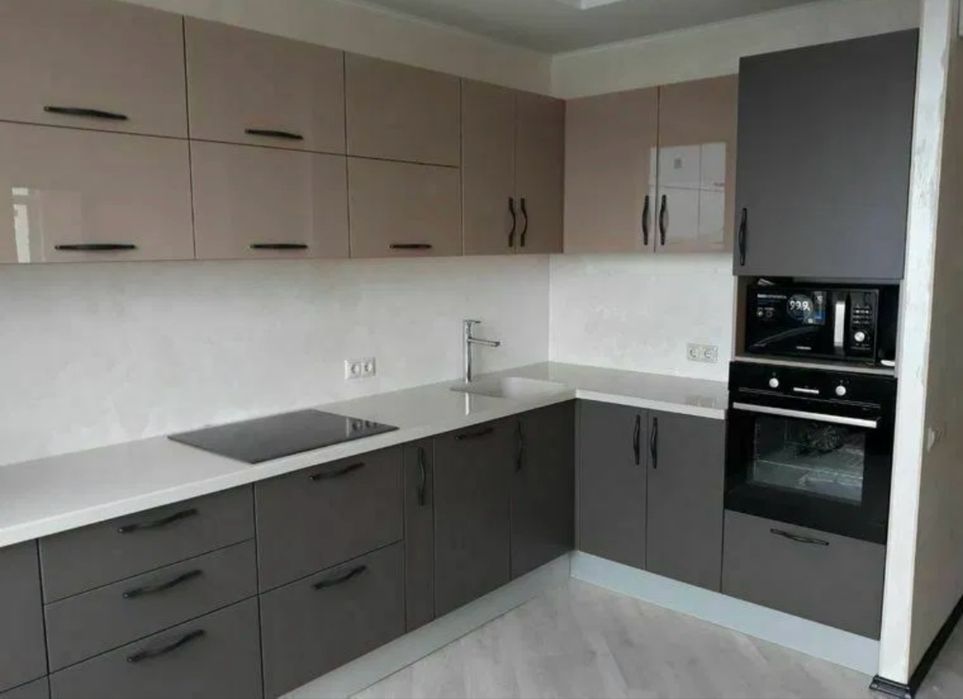 Кухонный мебель на заказ