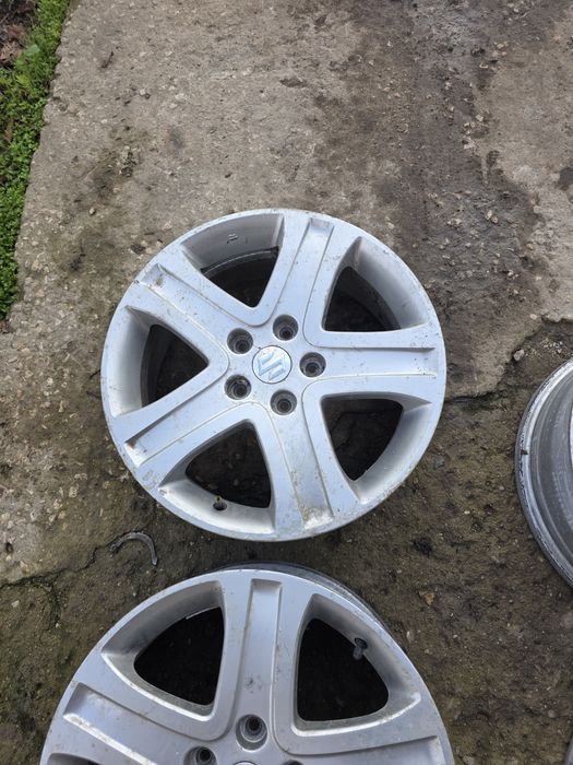 Четири броя джанти за Grand Vitara 2008 година