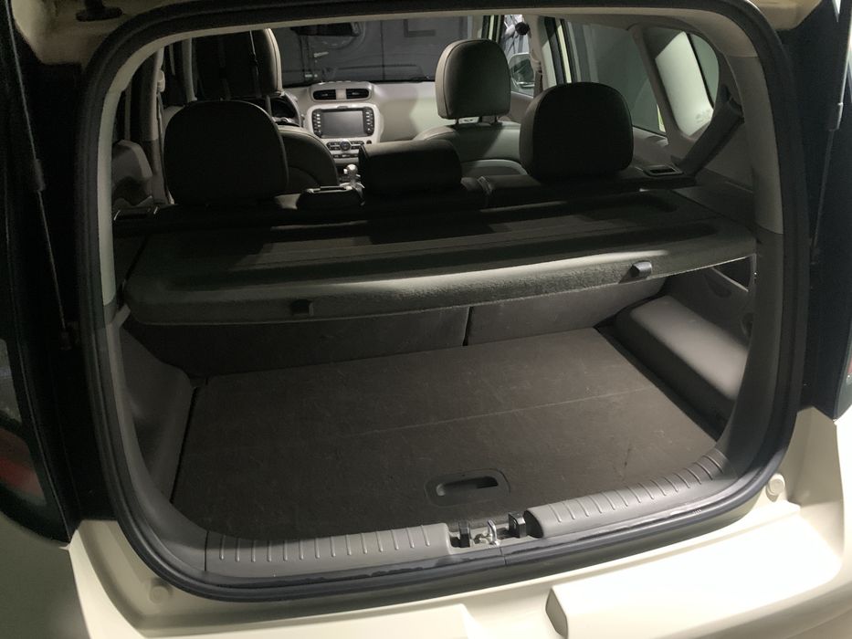 Kia Soul Ev Electric Car