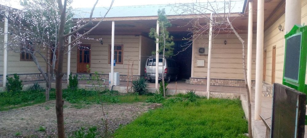 Продаётся дом 14 комнат