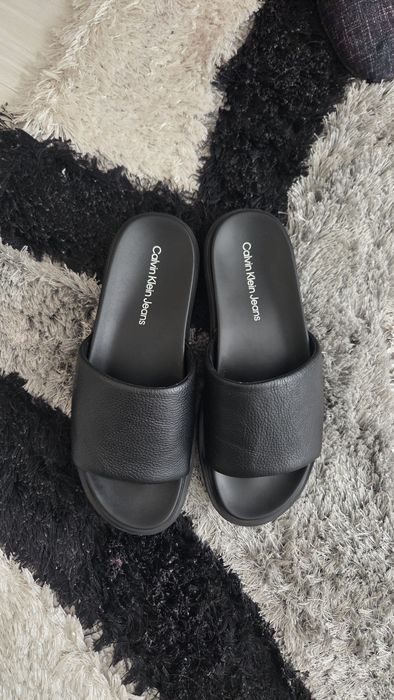 Чехли Calvin Klein