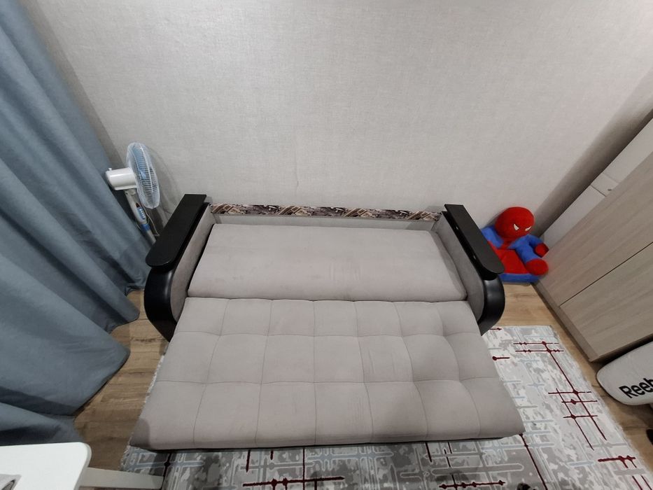 Продам диван 40 000