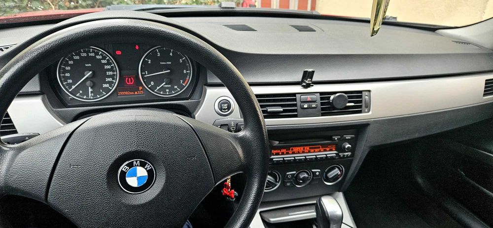 BMW 318i automat